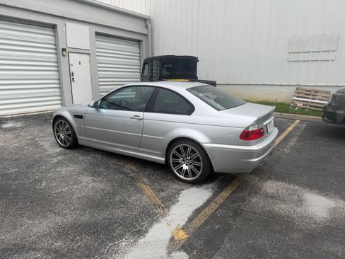 Used 2004 BMW M3 Coupe RWD image 2