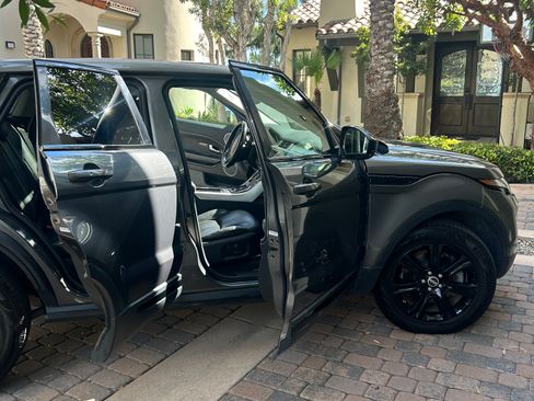 Used 2016 Land Rover Range Rover Evoque SE Premium AWD/4WD image 8