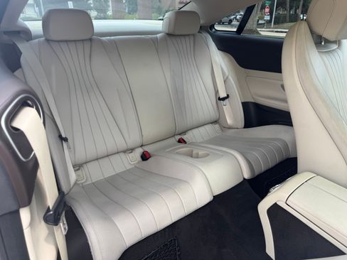 Used 2018 Mercedes-Benz E 400 4MATIC Coupe image 11