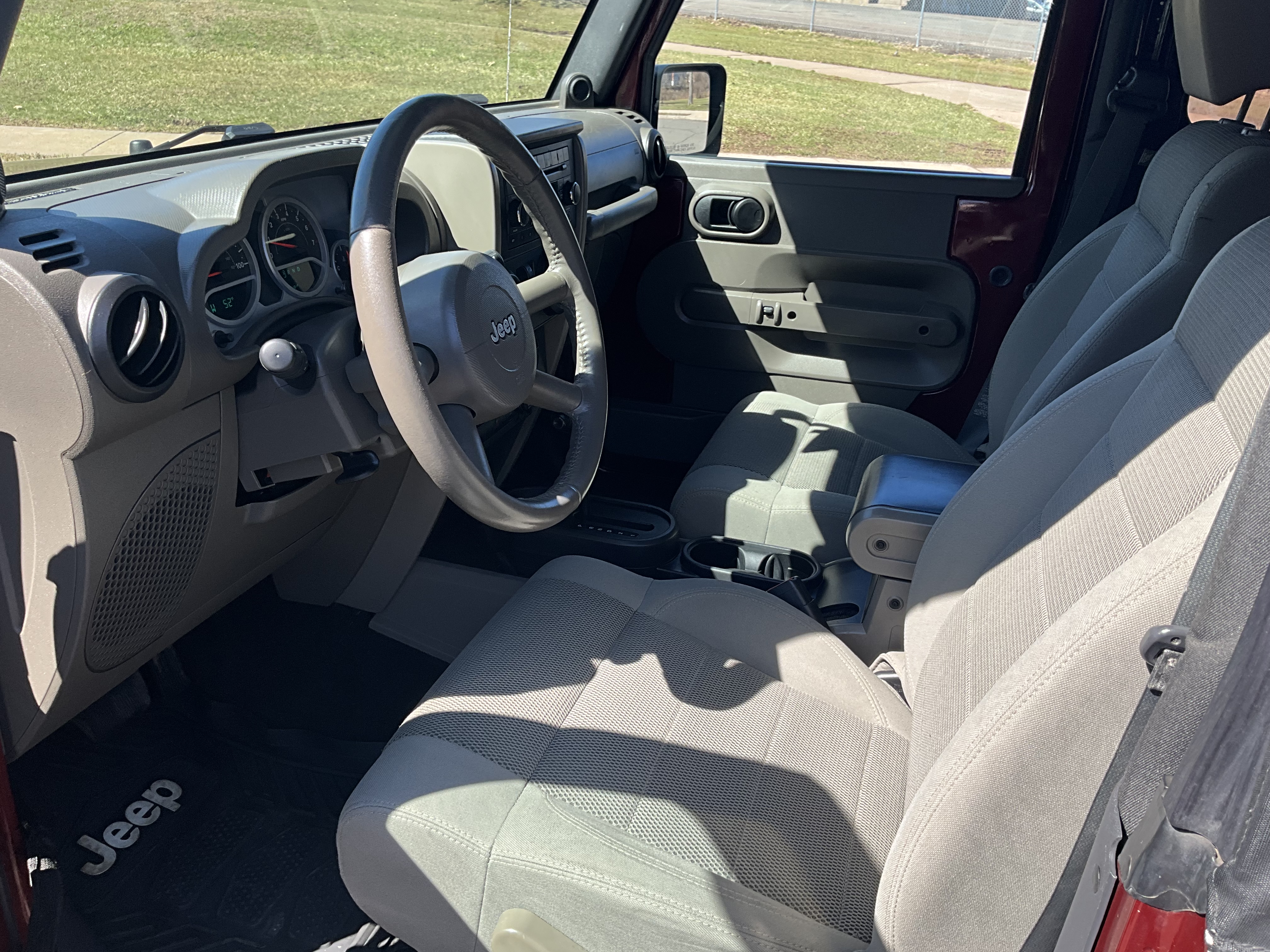 Used 2007 Jeep Wrangler Sahara w/ PWR Convenience Group AWD/4WD image 11