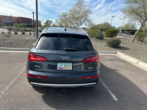 Used 2018 Audi Q5 2.0T Premium Plus w/ Premium Plus Package image 10