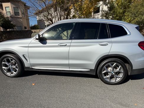 Used 2021 BMW X3 sDrive30i image 1