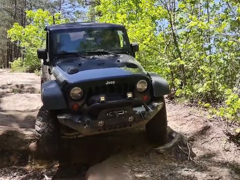 Used 2013 Jeep Wrangler Rubicon w/ Dual Top Group image 12