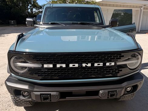 Used 2023 Ford Bronco Wildtrak AWD/4WD image 2