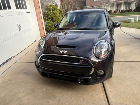 Used 2015 MINI Cooper S image 17