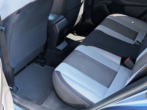 Used 2018 Subaru Crosstrek 2.0i Premium w/ Popular Package #2 image 8