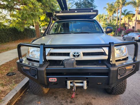 Used 2004 Toyota 4Runner Sport image 8