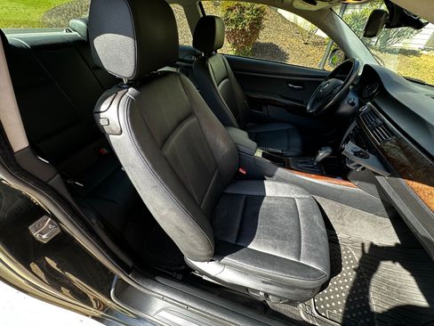 Used 2010 BMW 328i xDrive Coupe image 21