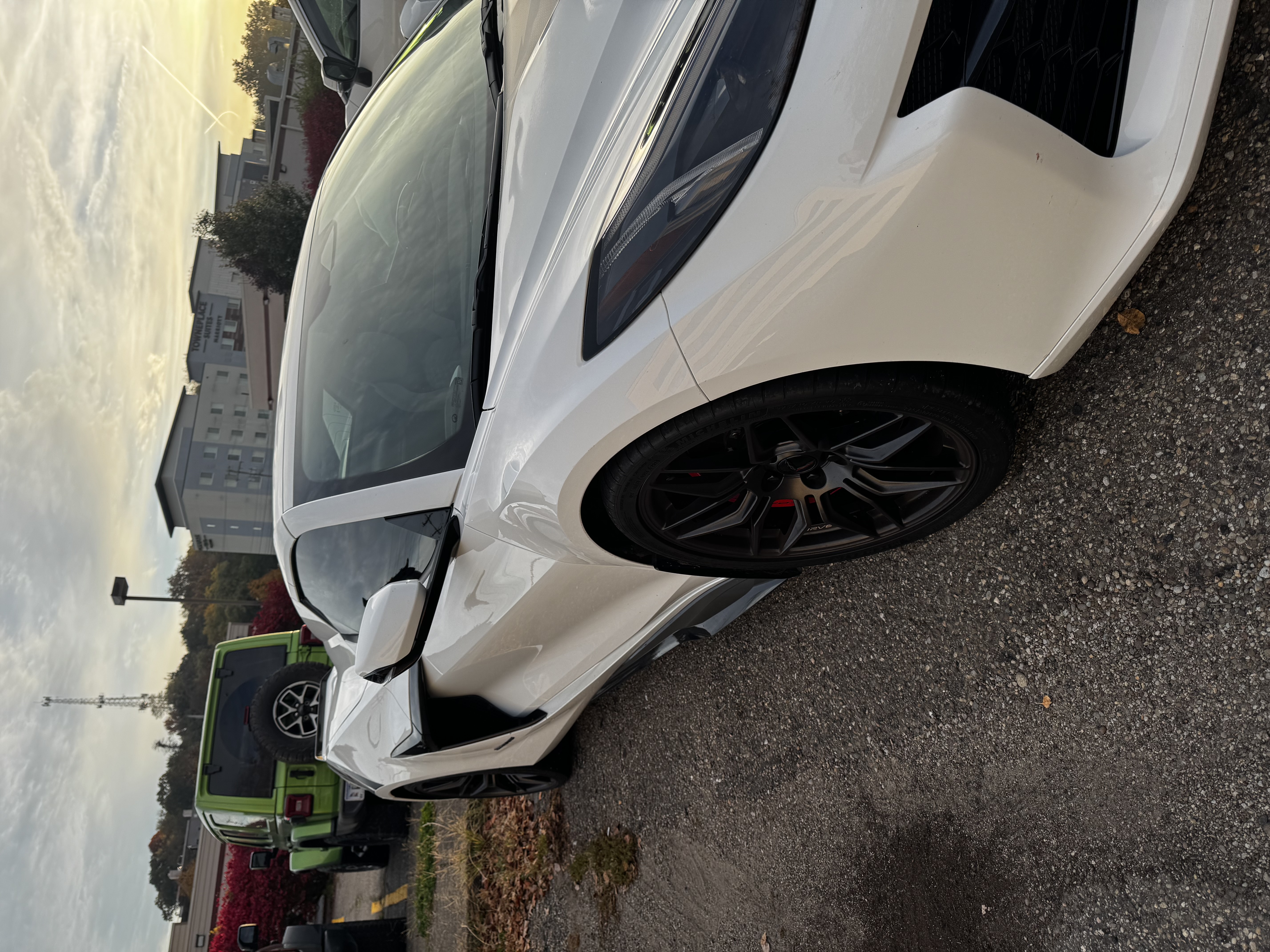Used 2024 Chevrolet Corvette Z06 RWD image 12