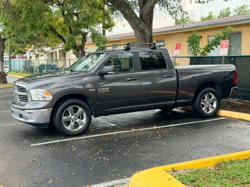 Used 2019 RAM 1500 Big Horn image 2