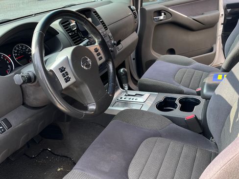 Used 2008 Nissan Pathfinder SE w/ Premium Pkg image 5
