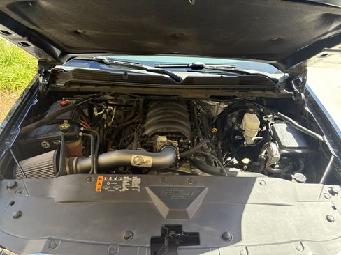 Used 2018 Chevrolet Silverado 1500 LT w/ All Star Edition image 6