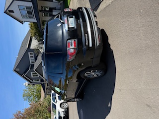 Used 2016 GMC Acadia SLT AWD/4WD image 2