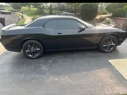 Used 2023 Dodge Challenger SXT w/ Blacktop Package AWD/4WD image 9