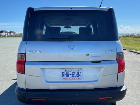 Used 2010 Honda Element LX image 14