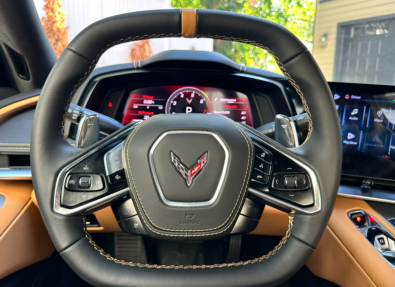 Used 2024 Chevrolet Corvette Stingray Premium Conv w/ Z51 Performance Package RWD image 12