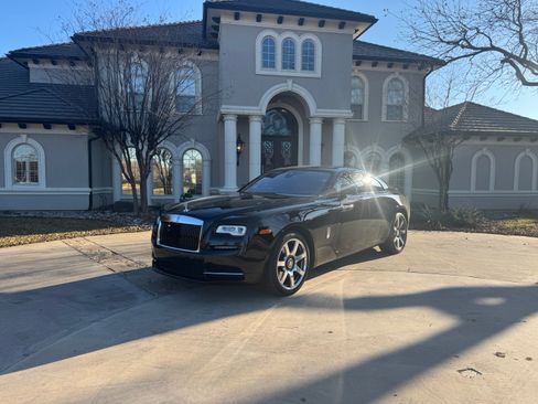 Used 2020 Rolls-Royce Wraith RWD image 1
