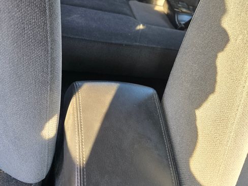 Used 2011 Chevrolet Impala LT image 9