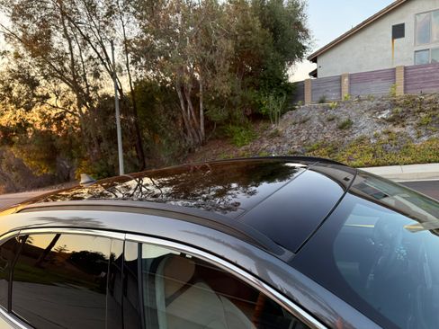 Used 2020 Ford Escape Titanium w/ Titanium Premium Package 2.0 image 18