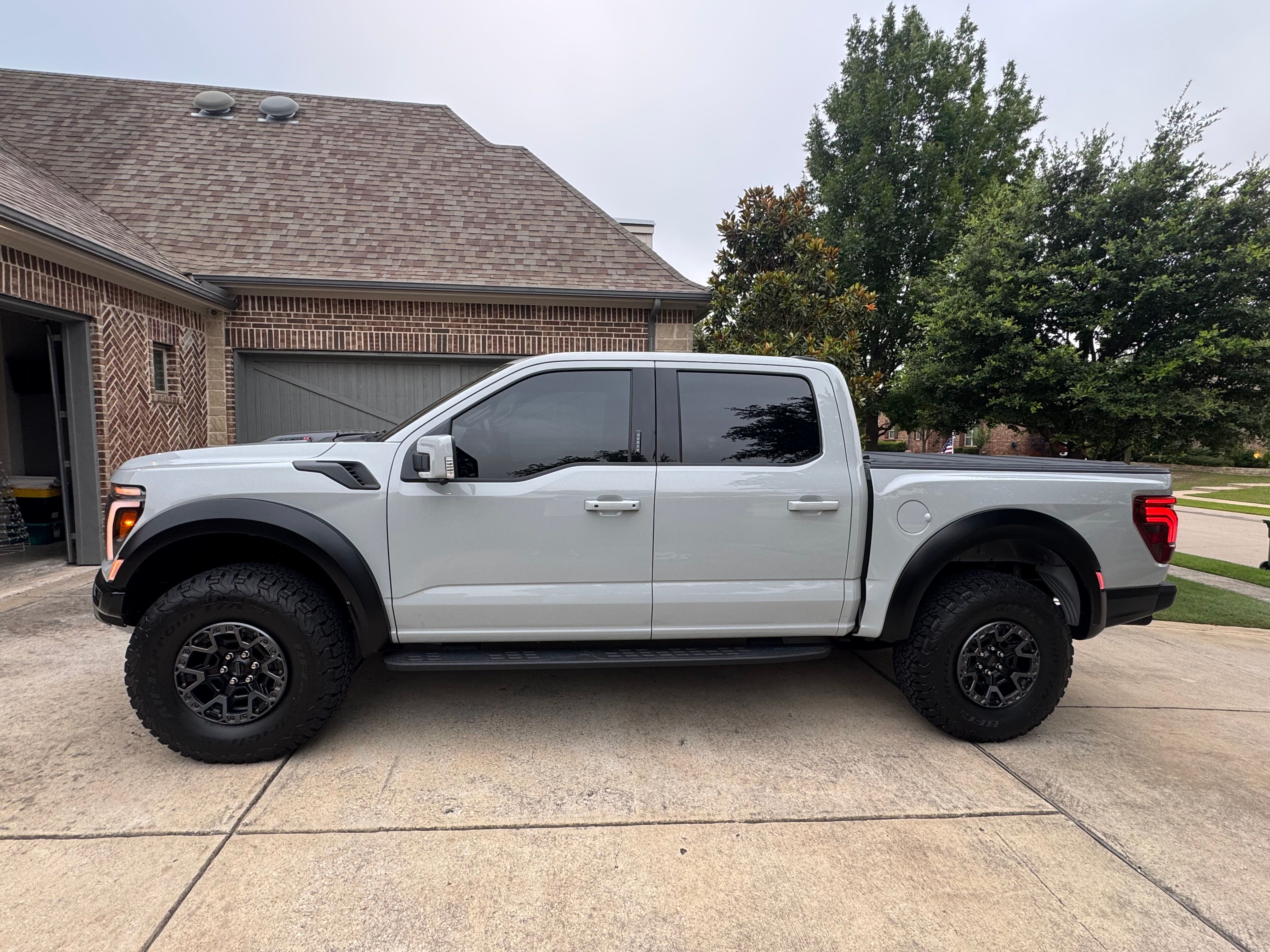 Used 2026 Ford F150 Raptor w/ Equipment Group 803A Raptor R AWD/4WD image 1