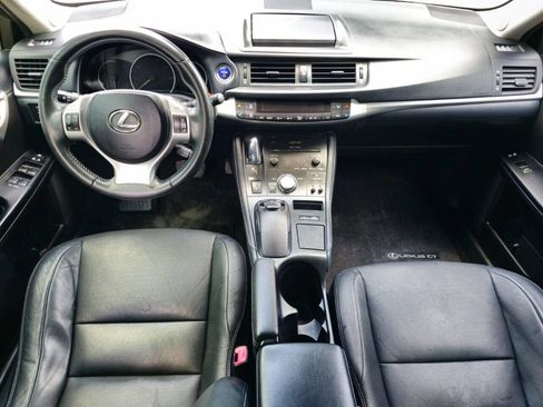 Used 2013 Lexus CT 200h image 15