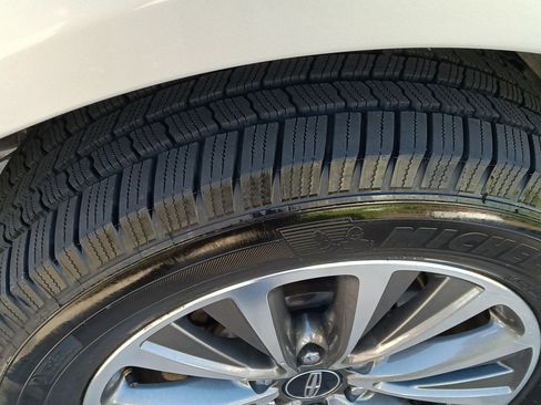 Used 2016 Lincoln Navigator L Select image 10