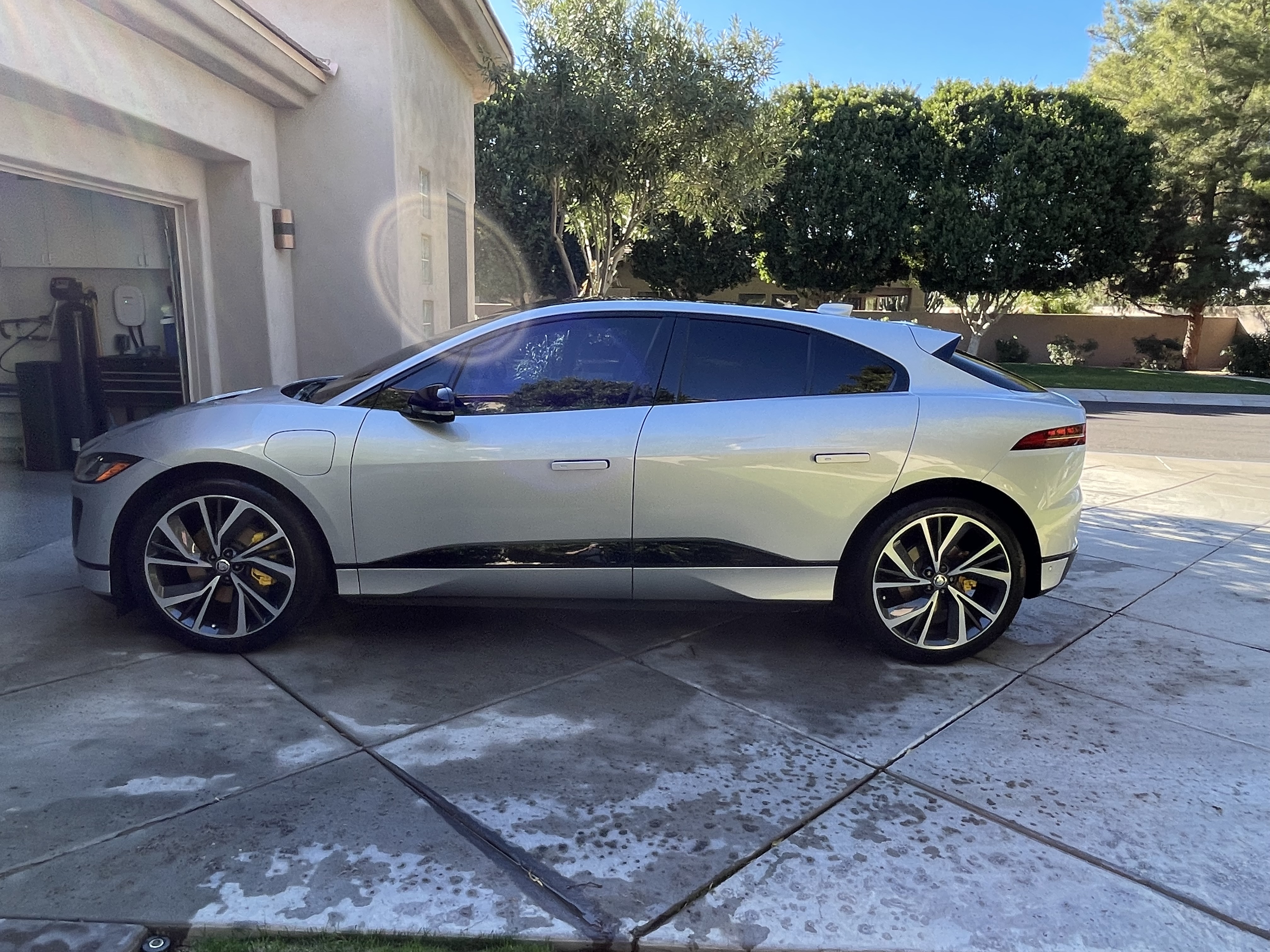 Used 2022 Jaguar I-PACE HSE AWD/4WD image 13