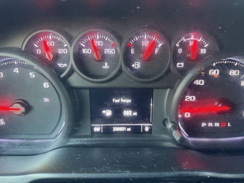 Used 2021 Chevrolet Silverado 2500 W/T w/ WT Convenience Package image 9