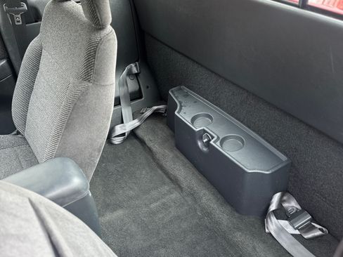 Used 1995 Chevrolet S10 Pickup LS image 11