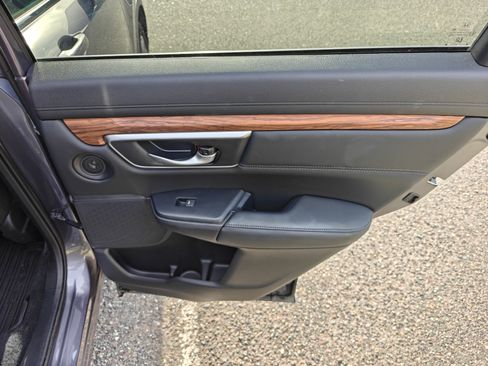 Used 2022 Honda CR-V Touring image 26