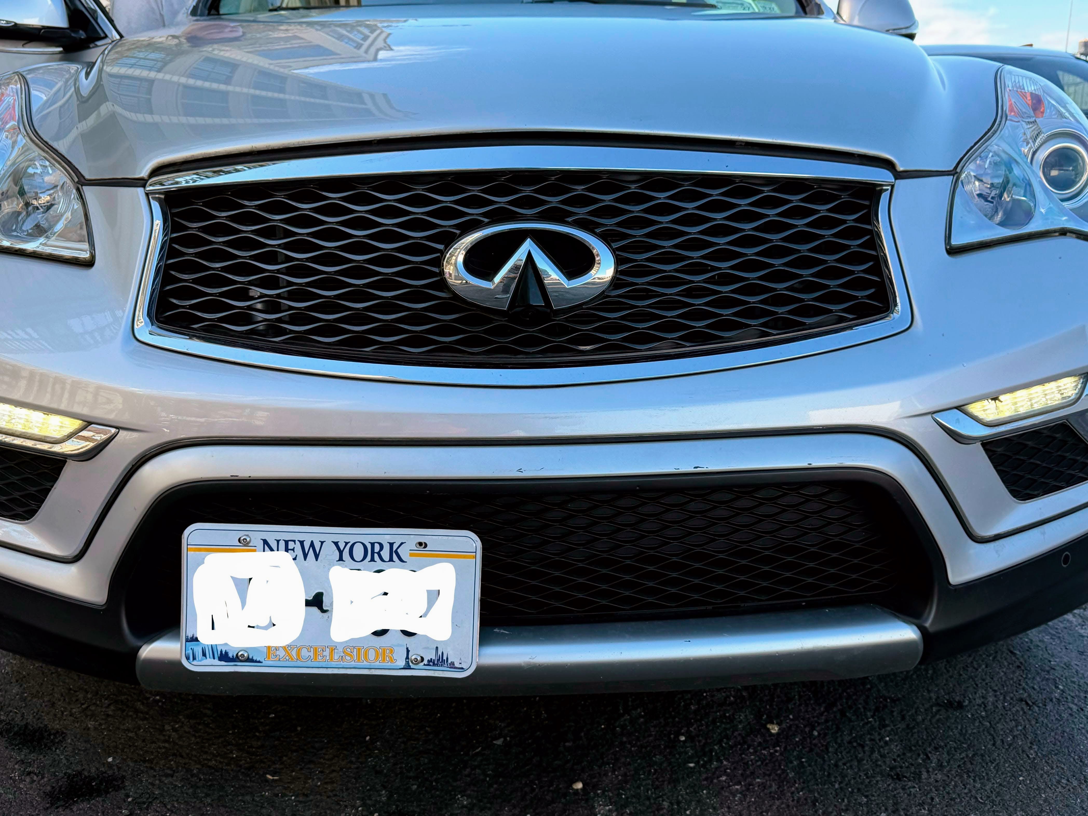 Used 2017 INFINITI QX50 2WD w/ Premium Plus Package image 26