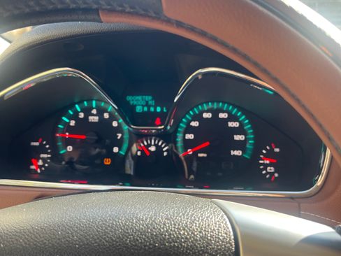 Used 2017 Chevrolet Traverse LT image 6