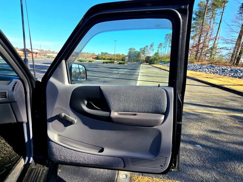 Used 1994 Ford Ranger 4x4 Regular Cab image 19