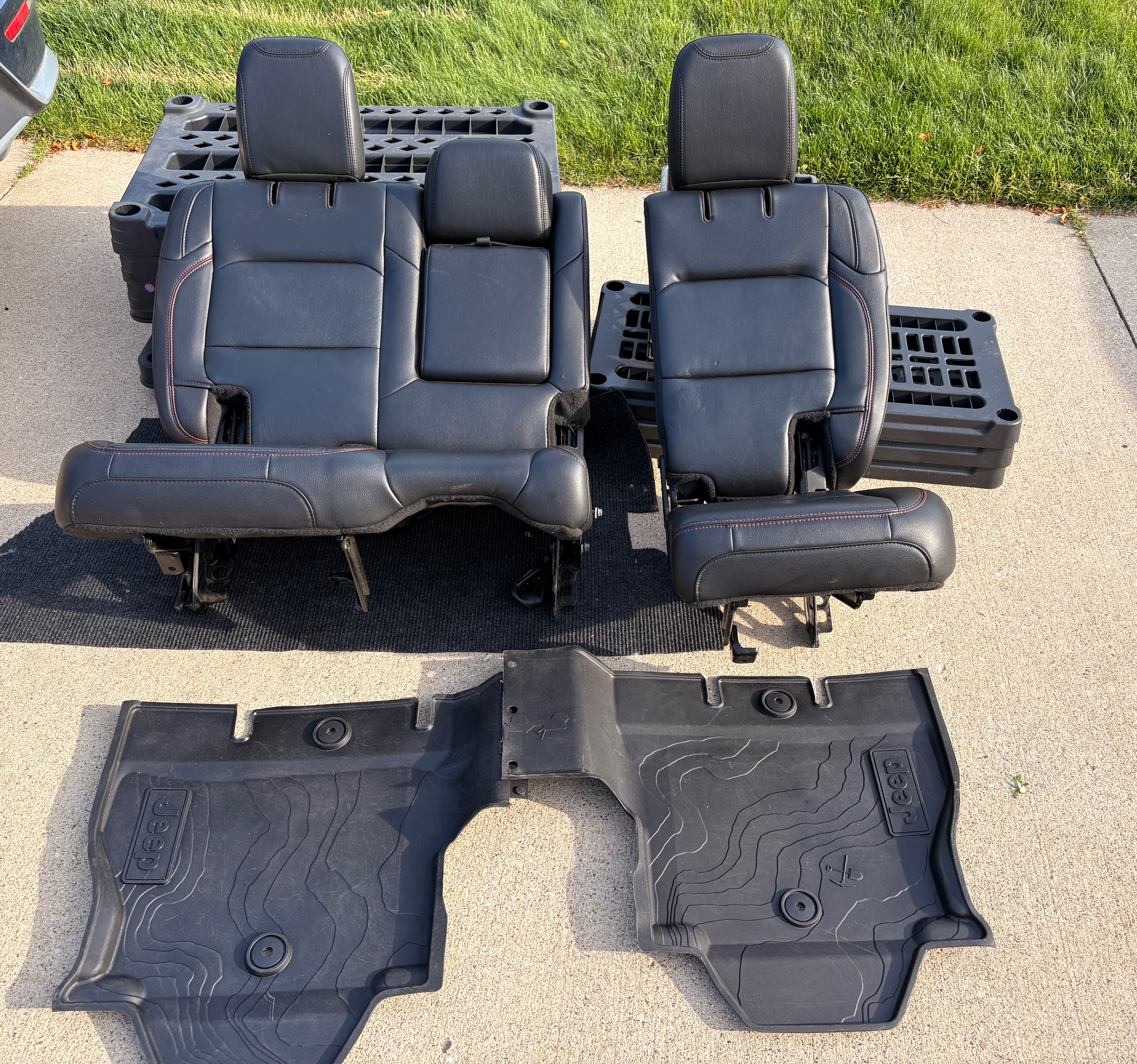 Used 2019 Jeep Wrangler Unlimited Rubicon AWD/4WD image 11