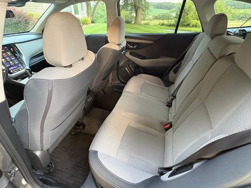 Used 2021 Subaru Outback Premium AWD/4WD image 18