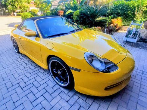 Used 2001 Porsche 911 Cabriolet 2D image 8
