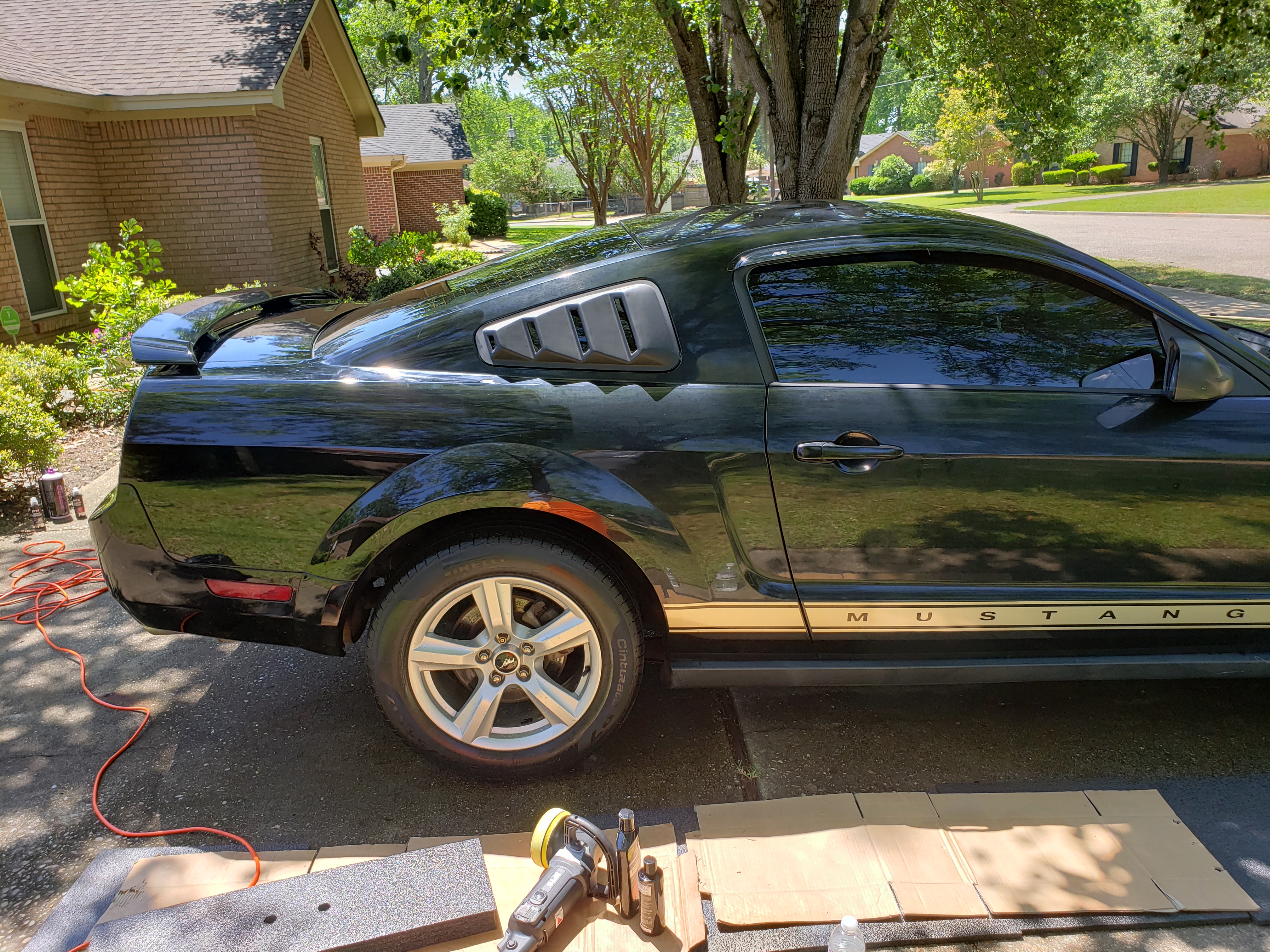Used 2006 Ford Mustang Premium RWD image 4