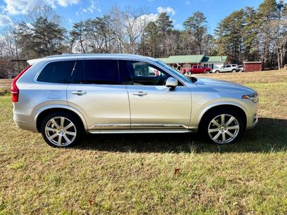 Used 2019 Volvo XC90 T8 Inscription w/ Advanced Package