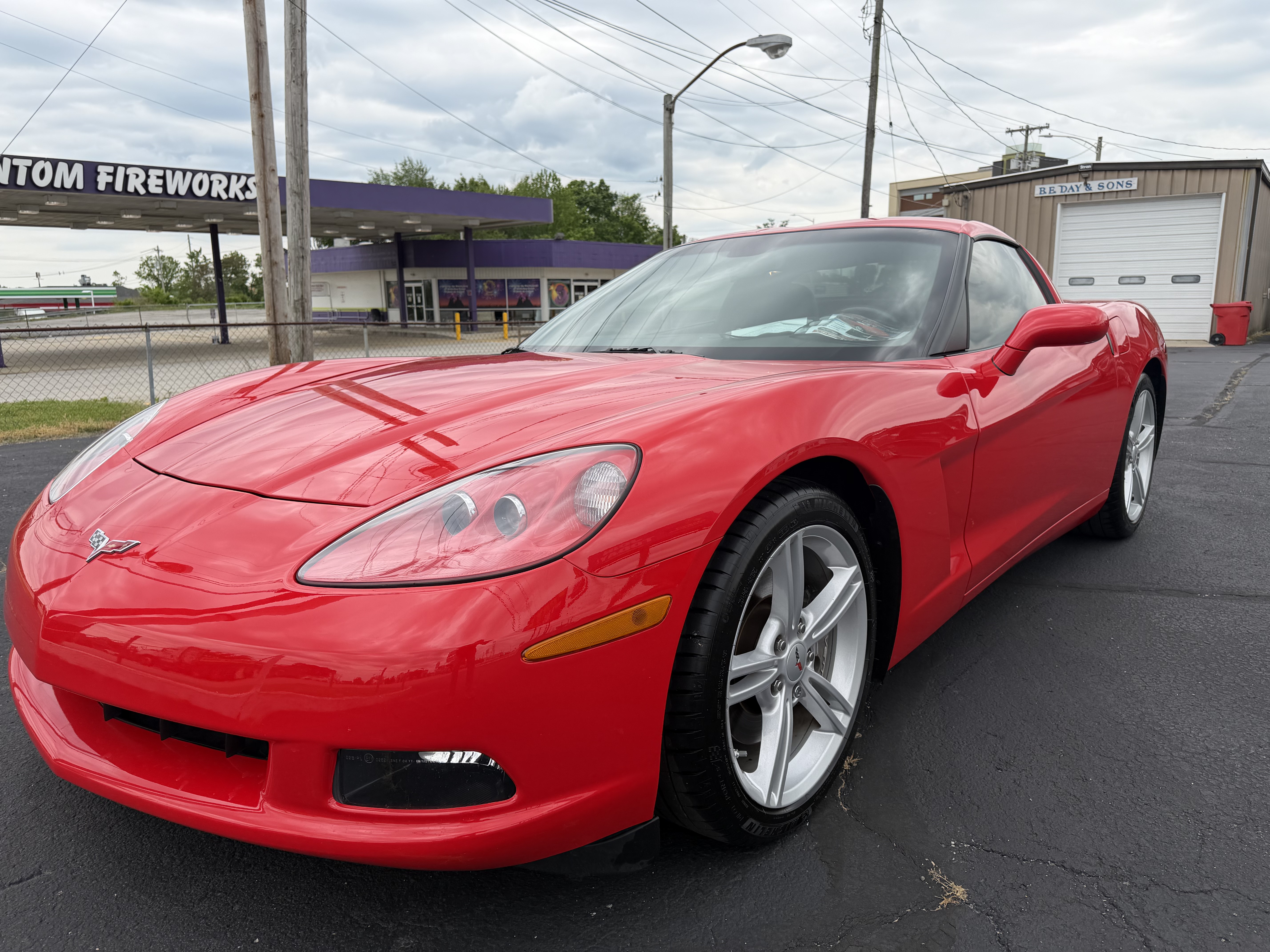 Used 2010 Chevrolet Corvette Coupe w/ 1LT RWD image 1