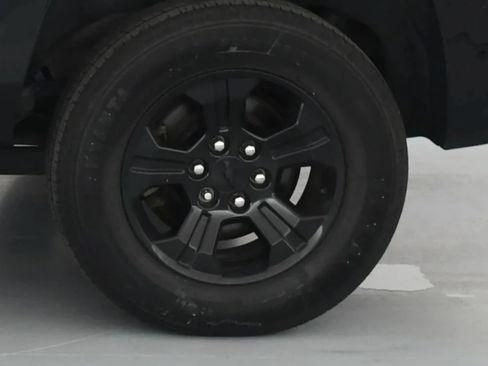 Used 2019 Chevrolet Tahoe LS image 19