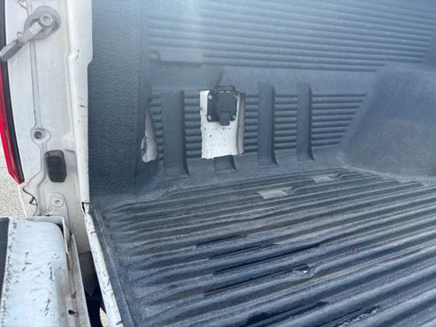 Used 2012 Ford F350 XLT w/ XLT Premium Pkg image 6