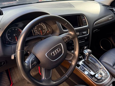 Used 2016 Audi Q5 2.0T Premium Plus w/ Technology Package image 17