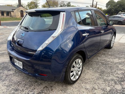 Used 2017 Nissan Leaf S image 9