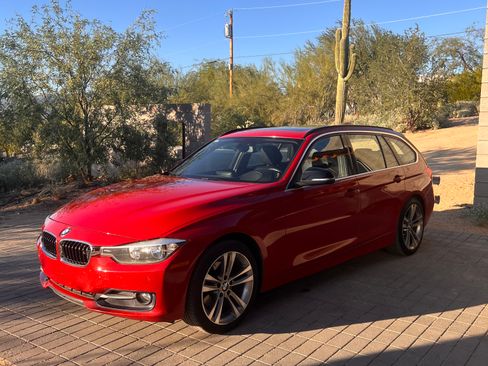 Used 2015 BMW 328d xDrive Wagon image 4