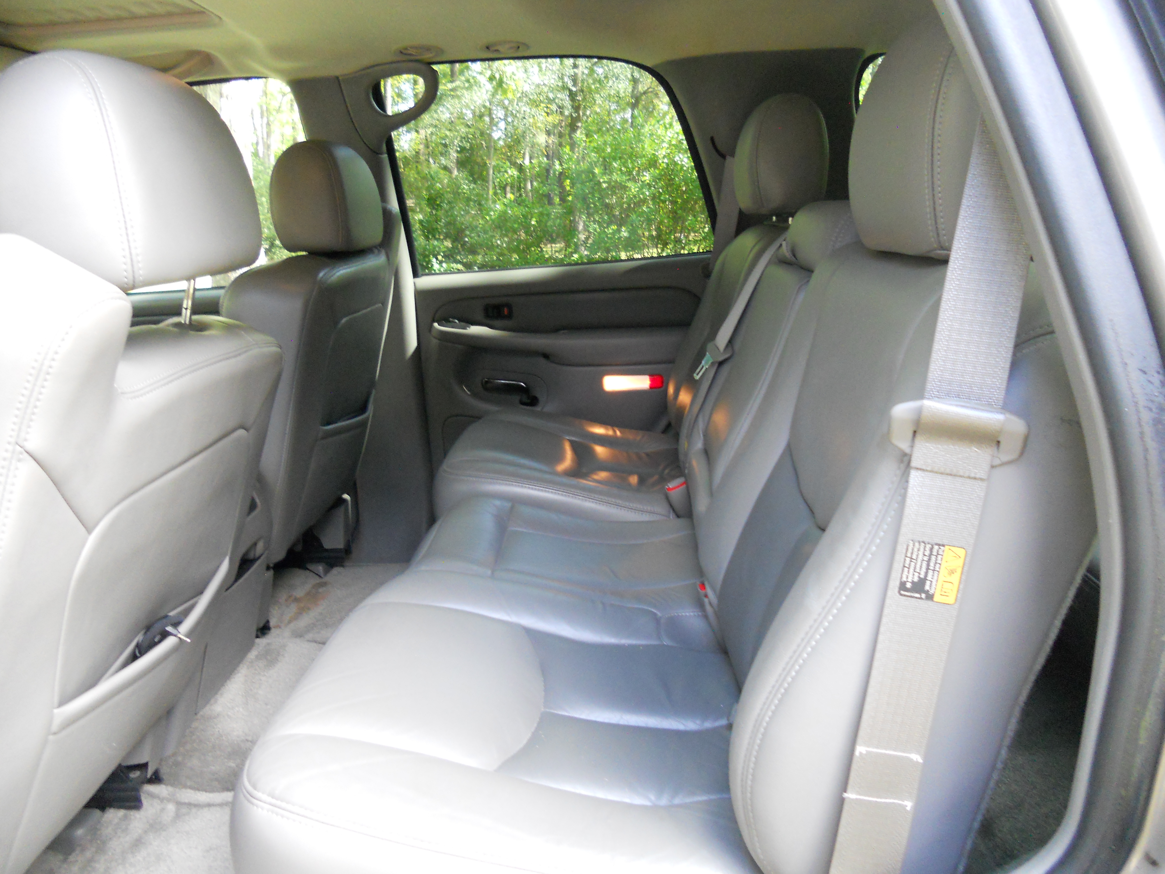 Used 2003 GMC Yukon Denali AWD/4WD image 17