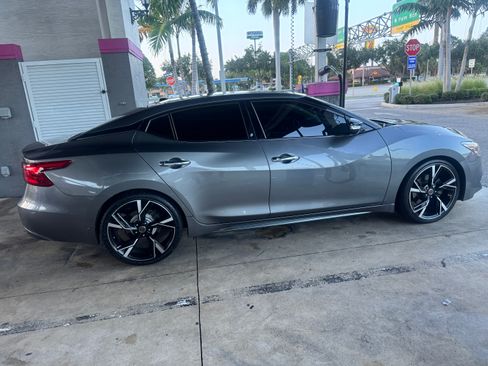 Used 2017 Nissan Maxima 3.5 SL FWD image 23