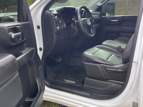 Used 2020 GMC Sierra 3500 4x4 Crew Cab w/ Convenience Package image 10