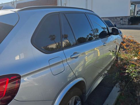 Used 2017 BMW X5 xDrive50i image 4