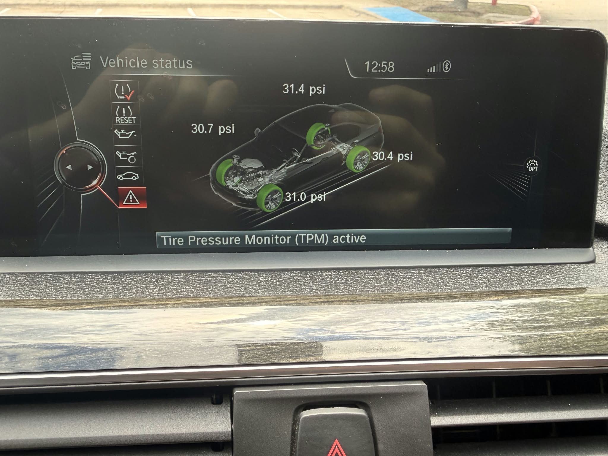 Used 2017 BMW 330i Sedan RWD image 10