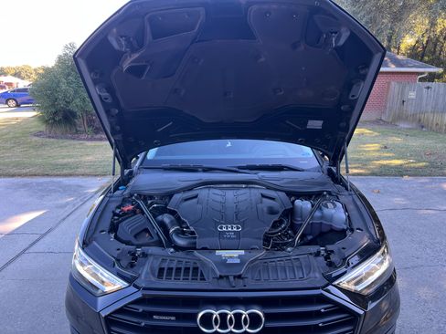 Used 2020 Audi A8 L 4.0T w/ Executive Package image 19